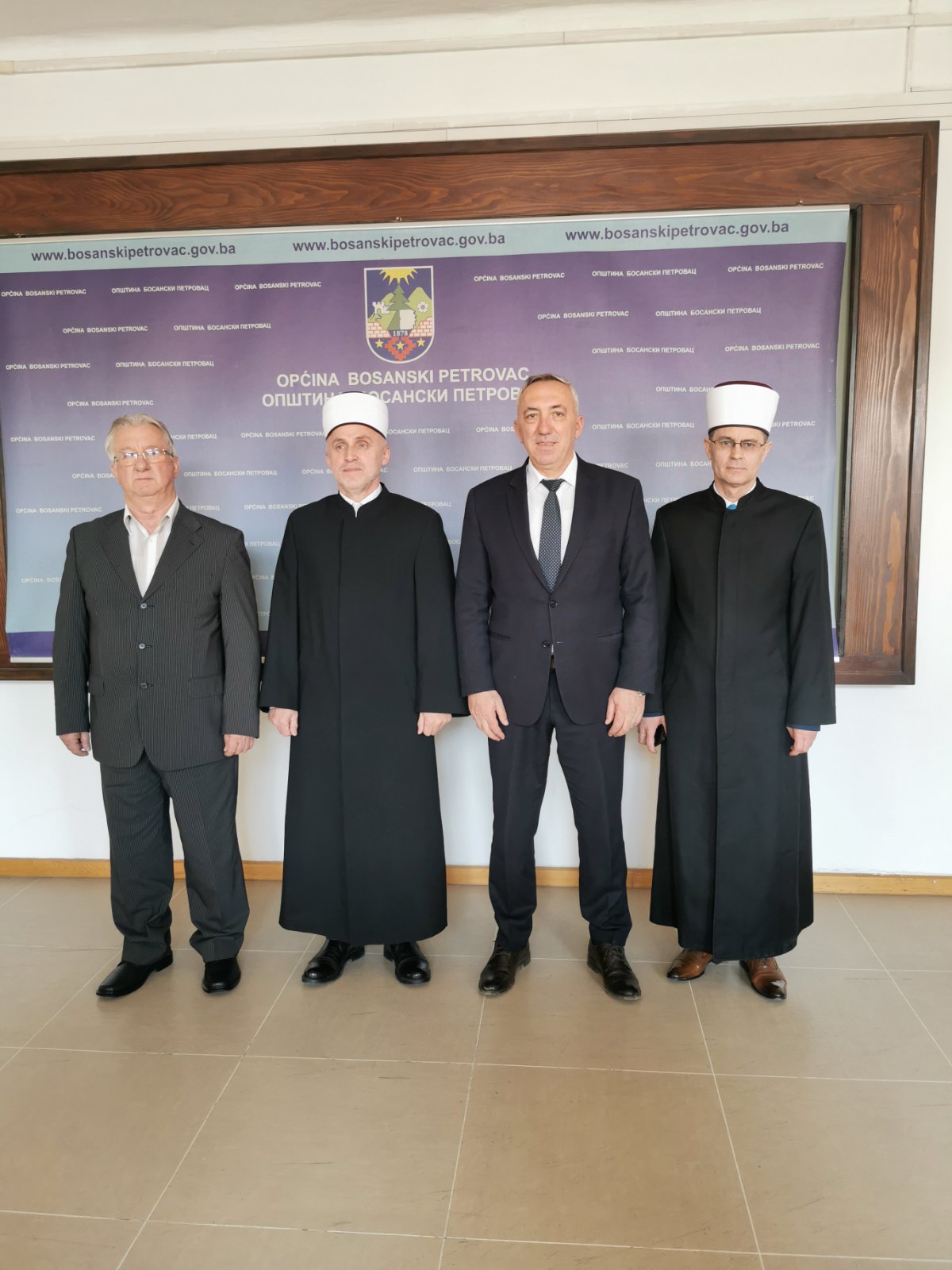 IMG f6fdd26acb283c02d3f012796e7ebe70 V